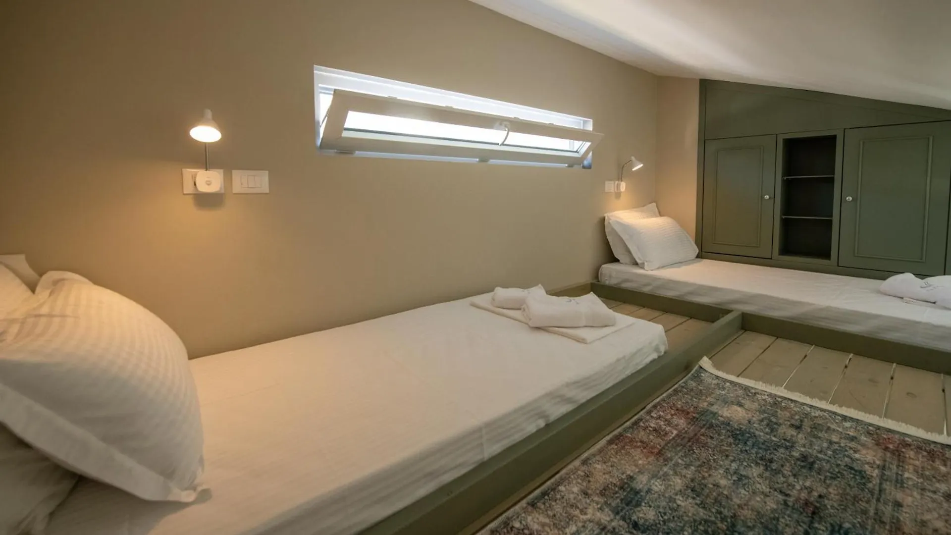 Hotel Vila 11 Durres 0*,  Albania